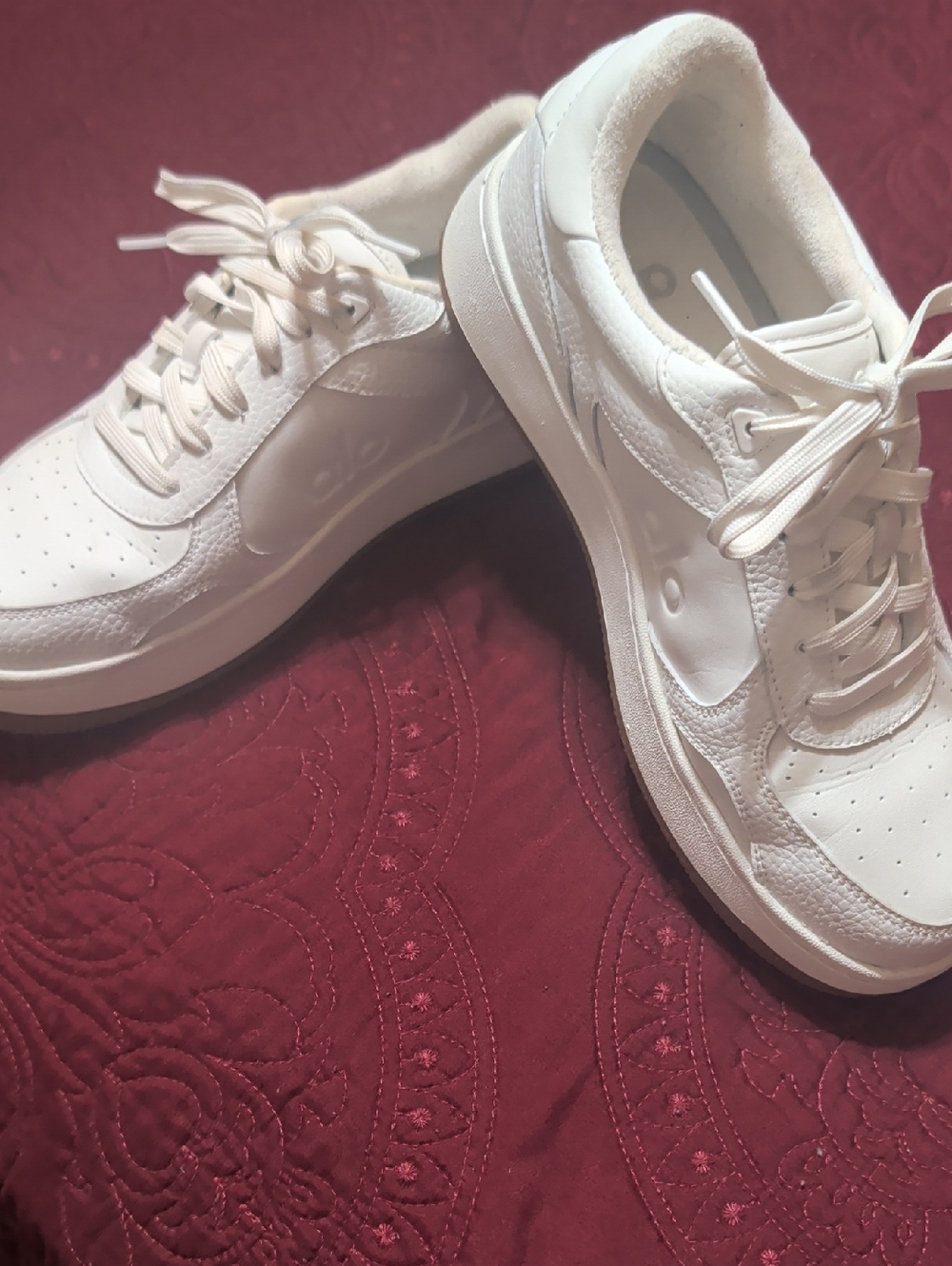 ALO Yoga White Athletic Sneakers